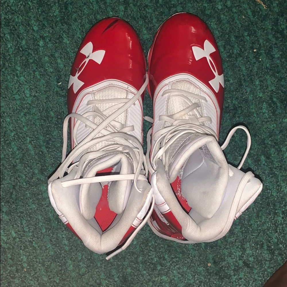 Football cleats